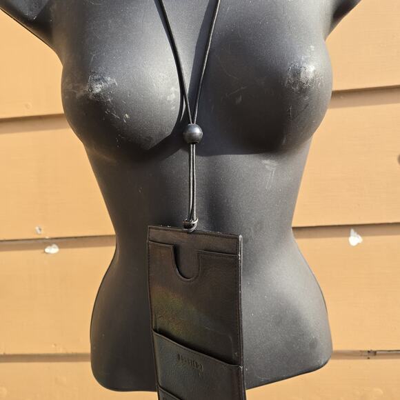 Fossil Genuine Leather Black Anti Theft Neck Travel Wallet Passport Holder - Picture 5 of 11